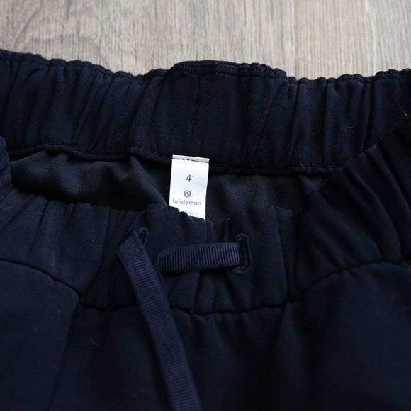 Lululemon On The Fly skirt 4 black - Picture 7 of 9